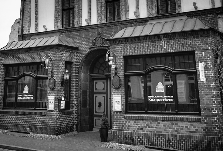 Fassade des Hotels Krahnstöver Rostock